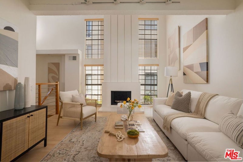 934 2nd Street 3