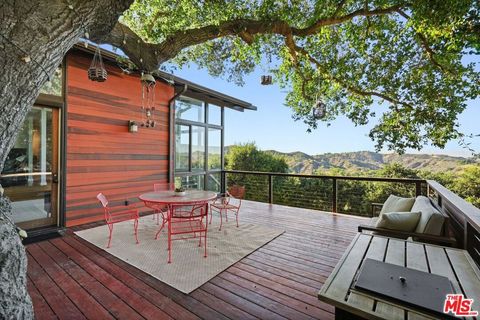 21956 Cereza Way Topanga CA 90290