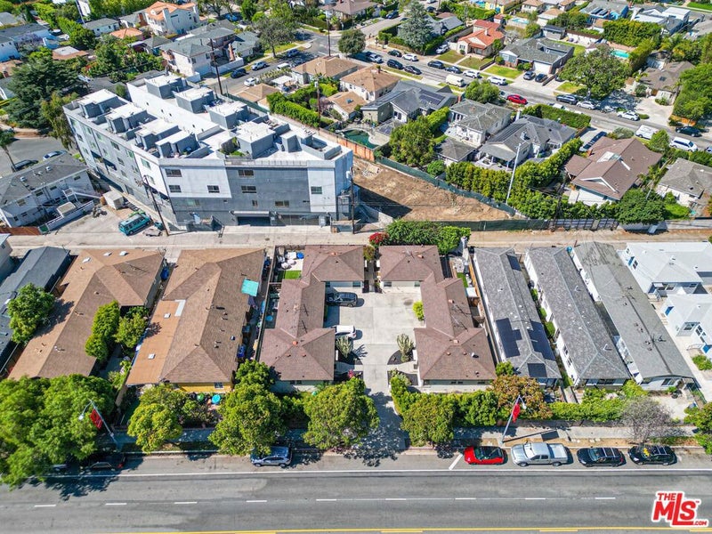 4239 S Centinela Avenue
