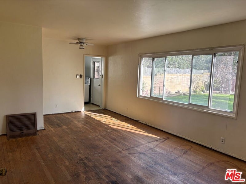 5534 W 76th Street