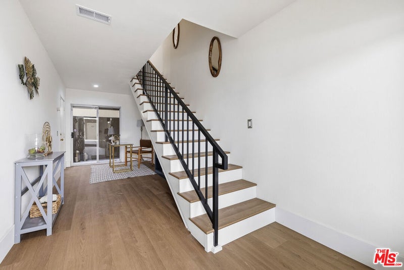 4164 Tujunga Avenue 103