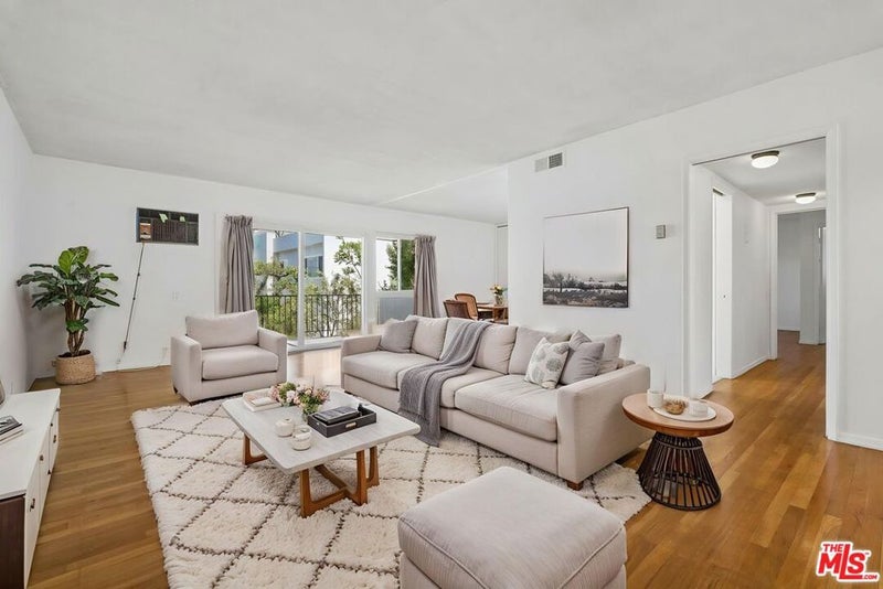 3200 S Sepulveda Boulevard K36