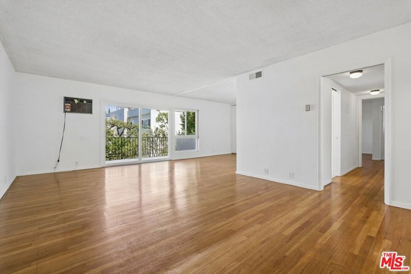 3200 S Sepulveda Boulevard K36
