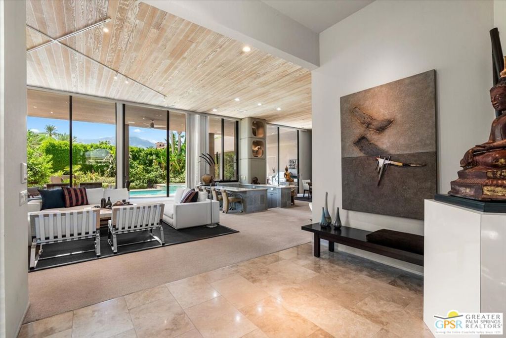 70810 Tamarisk Lane
