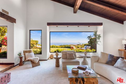 24656 Blue Dane Lane Malibu CA 90265