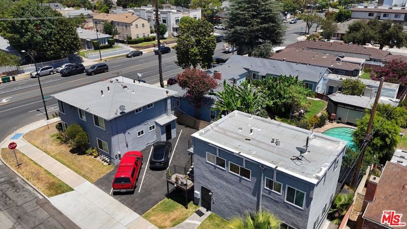 1138 N Parish Place