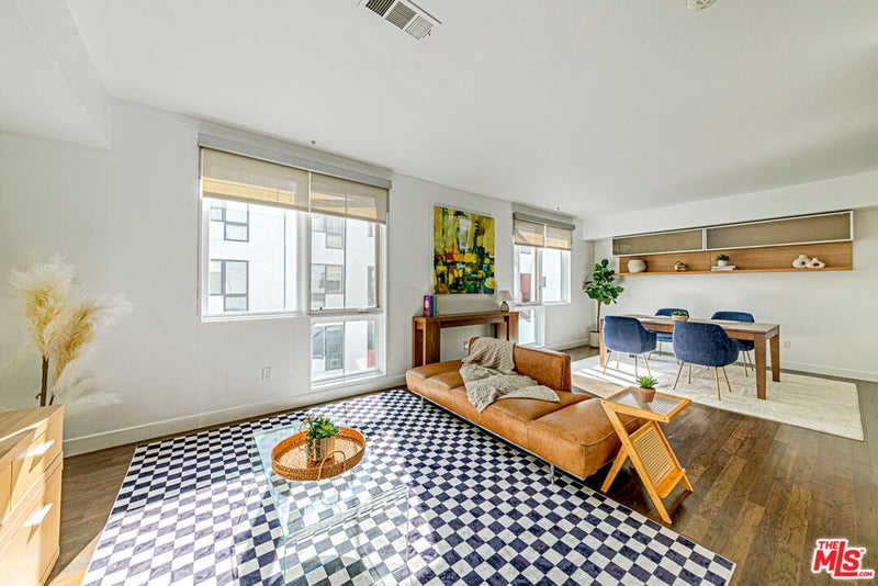 1234 Wilshire Boulevard 321