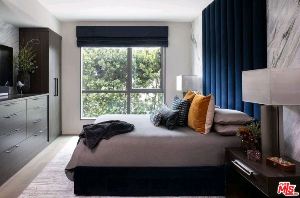 Properties 3 1755 Ocean Avenue 305