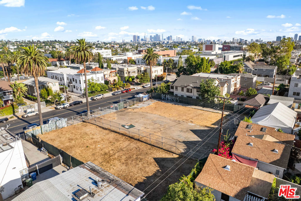 Properties 4 1011 N n Heliotrope Drive