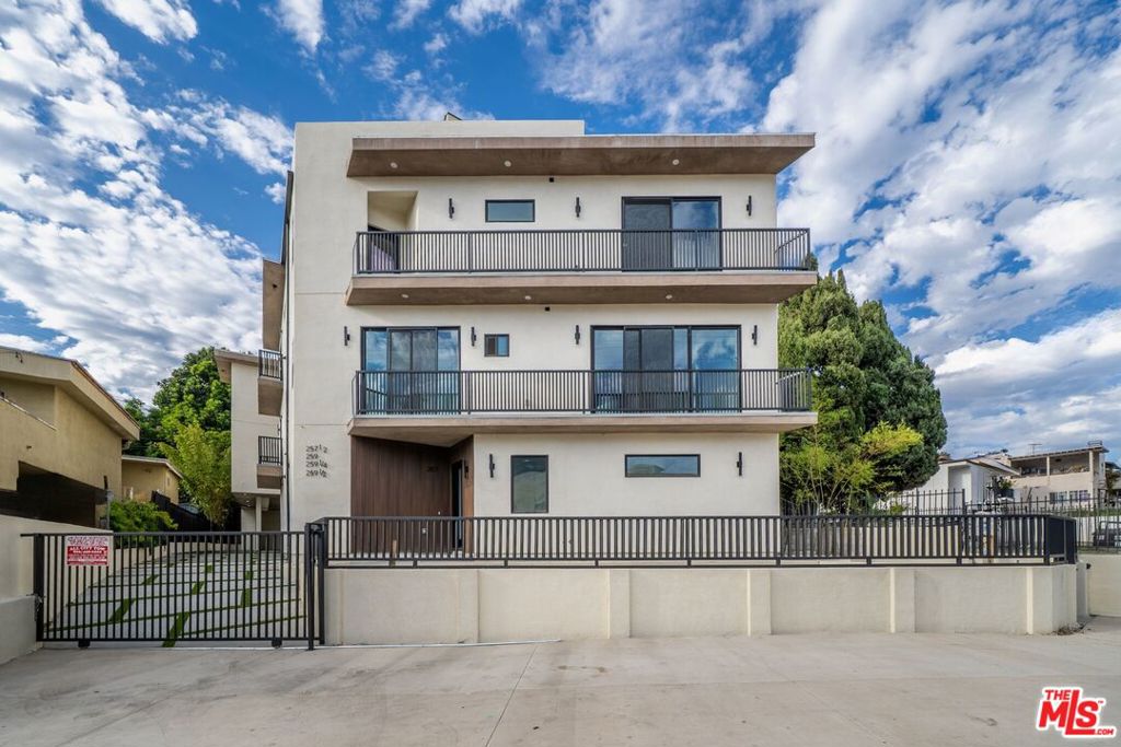 257 S Park View Street