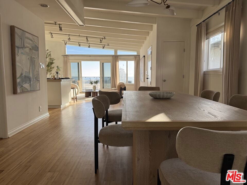Properties 4 6935 Trolleyway