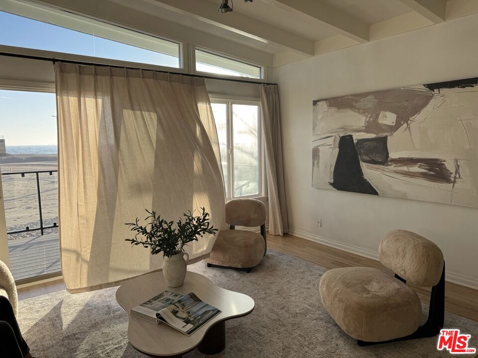 Properties 2 6935 Trolleyway