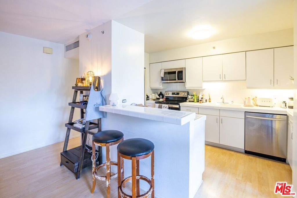 201 Ocean Avenue 304B