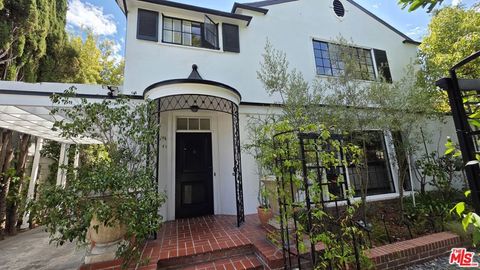 728 S Windsor Boulevard Los Angeles CA 90005