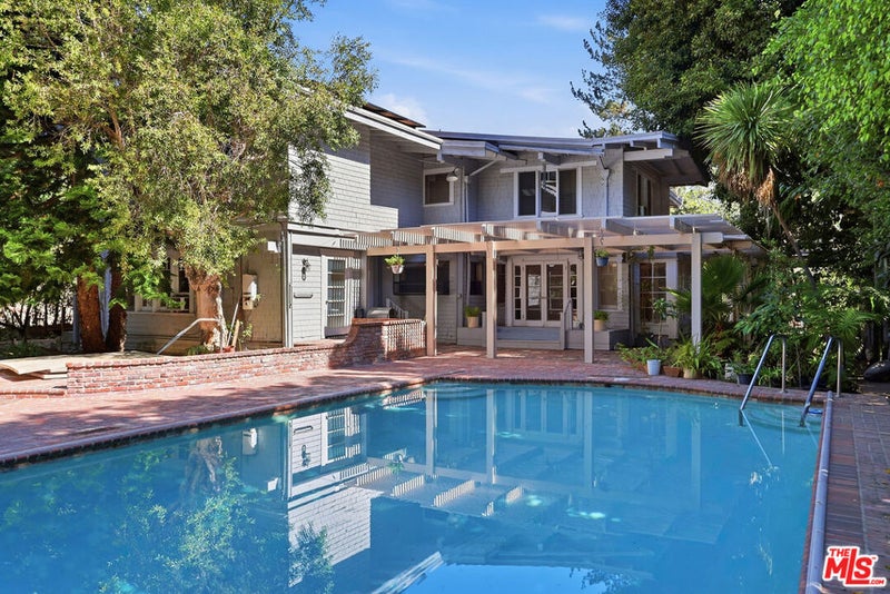 521 N Crescent Drive
