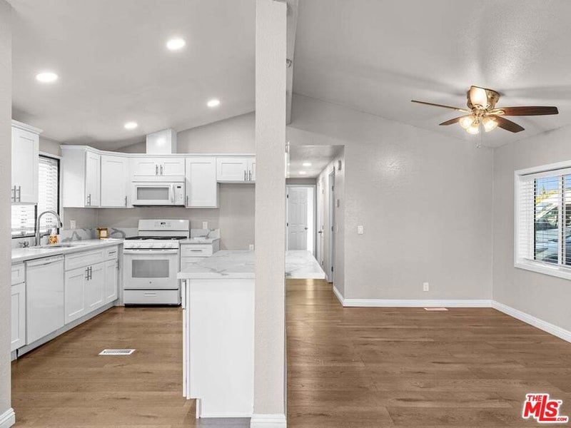 257 Las Brisas Circle