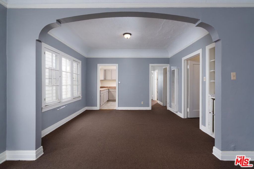 4056 W 21st Street 4056-4058