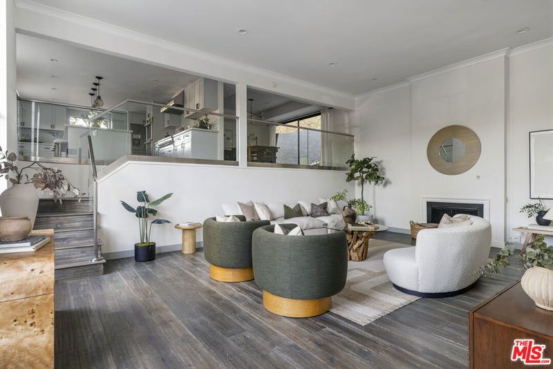 3009 San Gabriel Avenue
