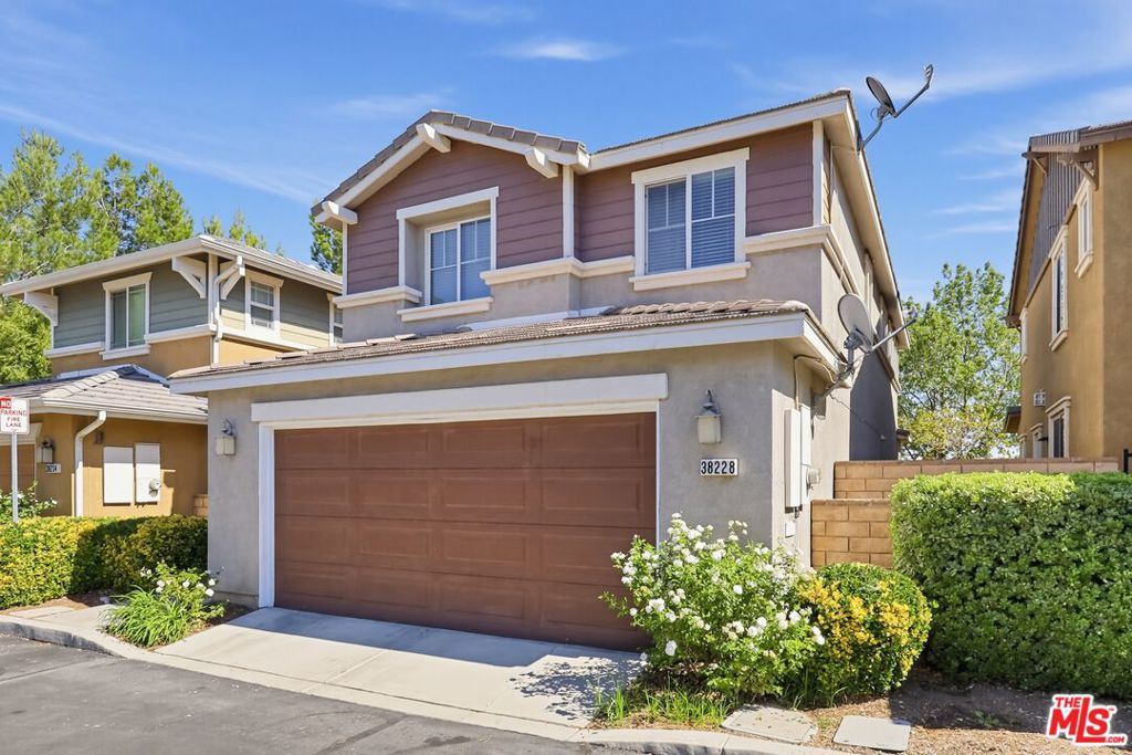 38228 Rioja Court