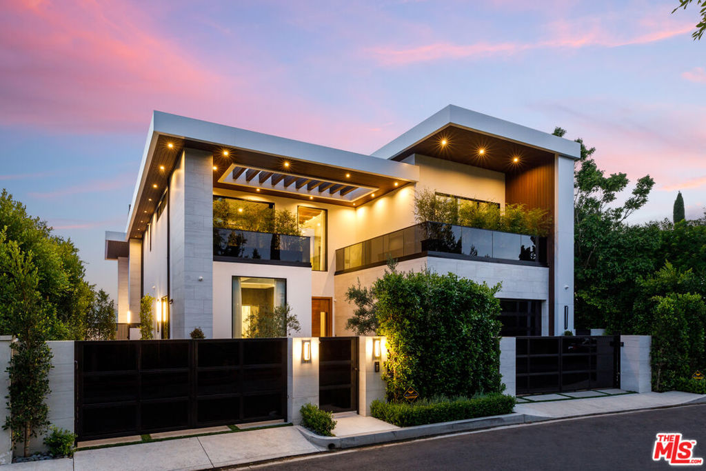 1475 Bel Air Road