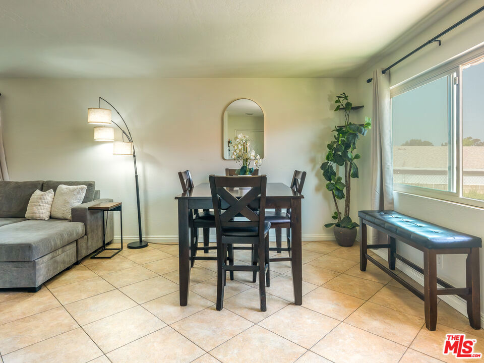 22828 Mesa Way 4