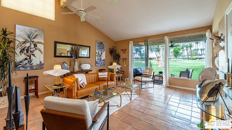 35937 Paseo Circulo