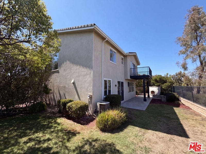 27920 Periwinkle Lane