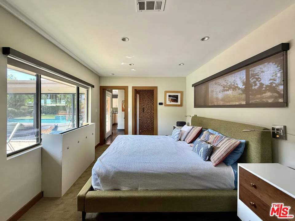 Palm Springs, California 92264, United States, 3 Bedrooms Bedrooms, ,3 BathroomsBathrooms,Residential,Active,141700