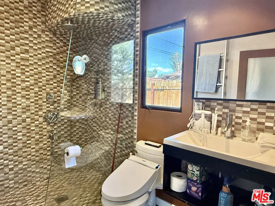 Palm Springs, California 92264, United States, 3 Bedrooms Bedrooms, ,3 BathroomsBathrooms,Residential,Active,141700