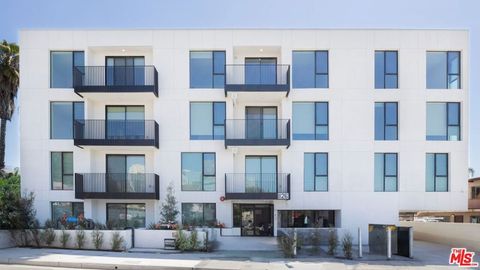 Photo of 1126 N Cornwell Street #PH 1, Los Angeles, CA 90033 (MLS # 25607299)