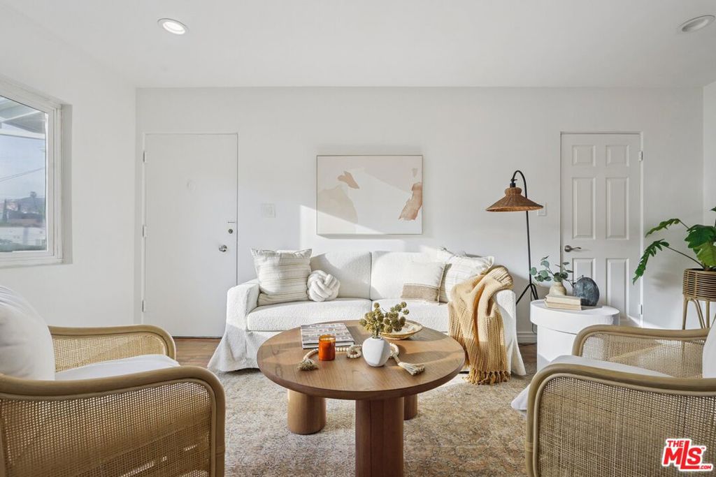 4408 Franklin Avenue 5