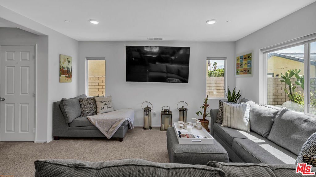 26963 Avenida Quintana