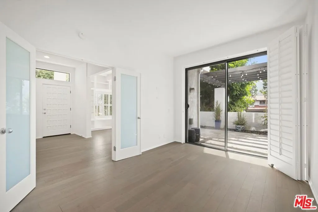 Pacific Palisades, California 90272, United States, 3 Bedrooms Bedrooms, ,3 BathroomsBathrooms,Residential,Active,155042