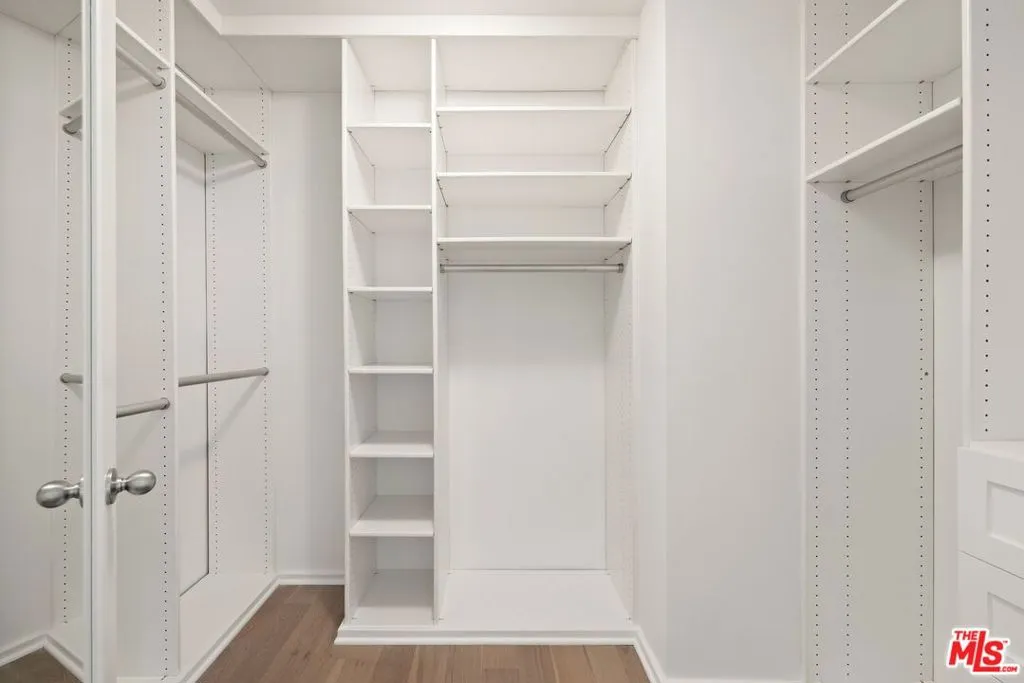 Pacific Palisades, California 90272, United States, 3 Bedrooms Bedrooms, ,3 BathroomsBathrooms,Residential,Active,155042