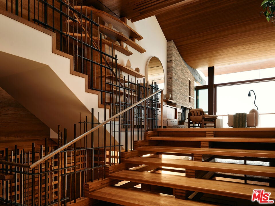 26820 Malibu Cove Colony Drive