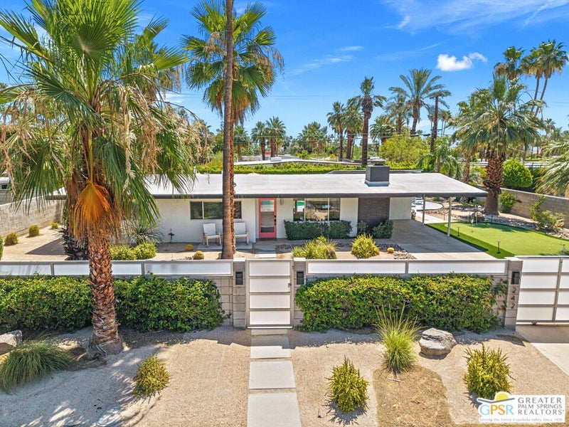 242 Cerritos Drive