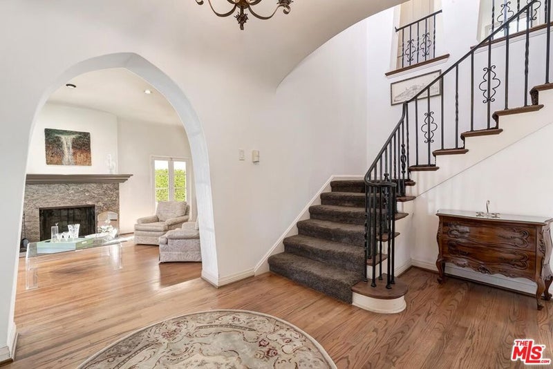 219 S McCarty Drive