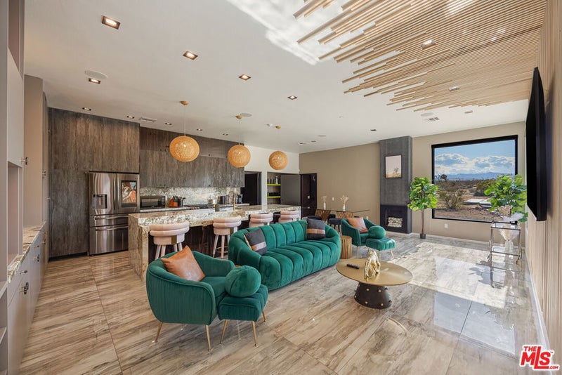 60376 Tacoma Court