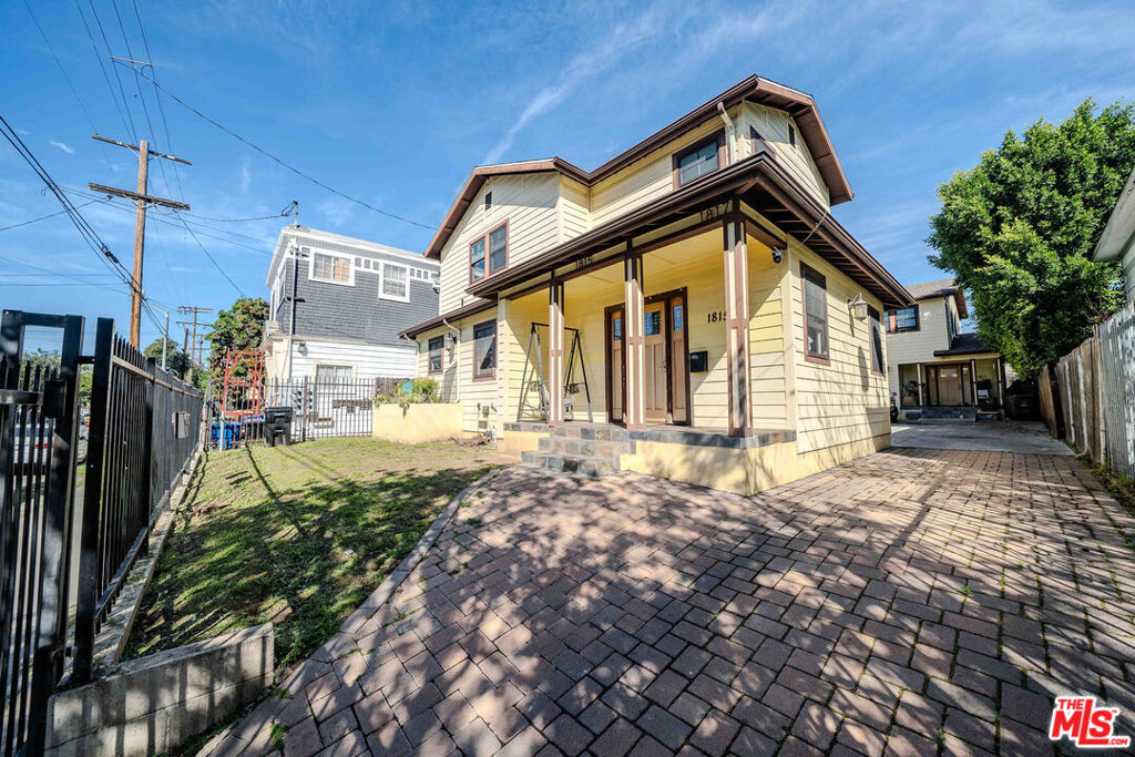 1817 W 12th Street