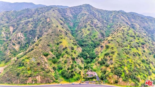 ADDRESS PRIVATE, SUN VALLEY, CA 91352 - Image 5d80720faebb76ff489f0b0c2357148e/3936613372