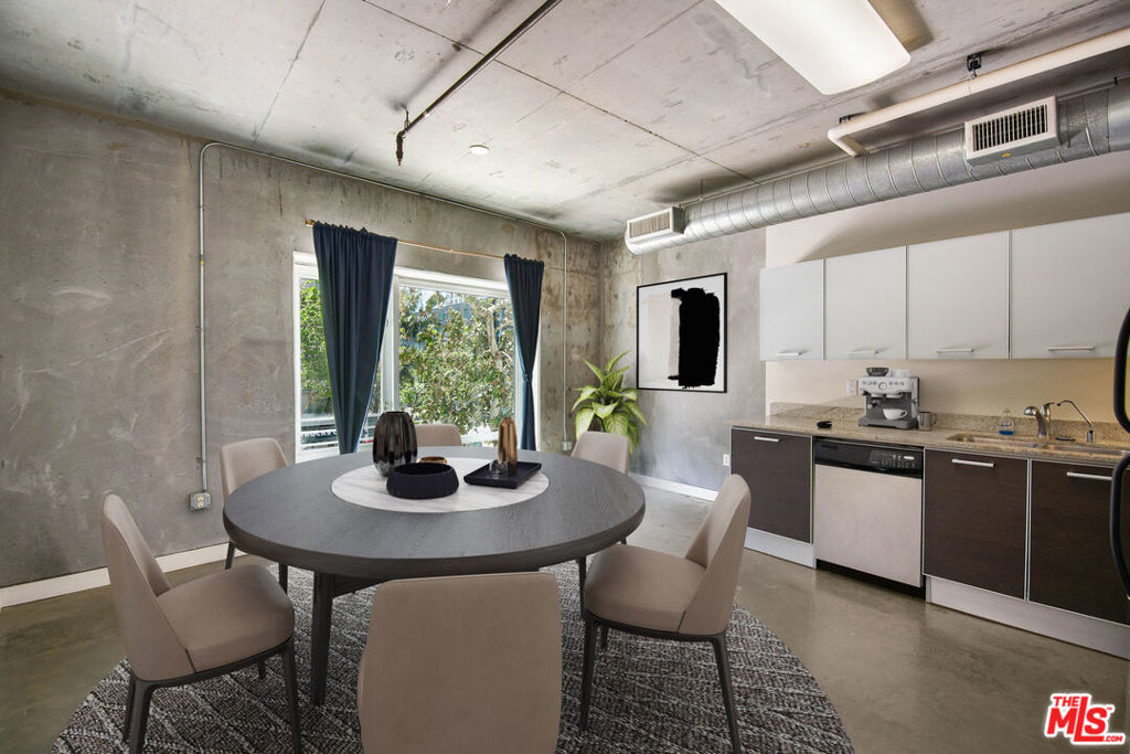 645 W 9th Street 201
