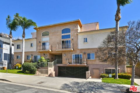 8800 Etiwanda Avenue 7 Northridge CA 91325