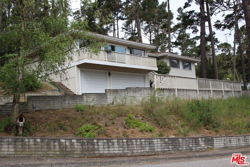 1 Greenwood Way