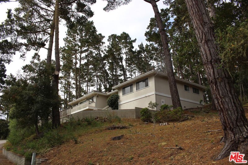 1 Greenwood Way