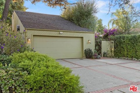 2329 Manning Avenue Los Angeles CA 90064
