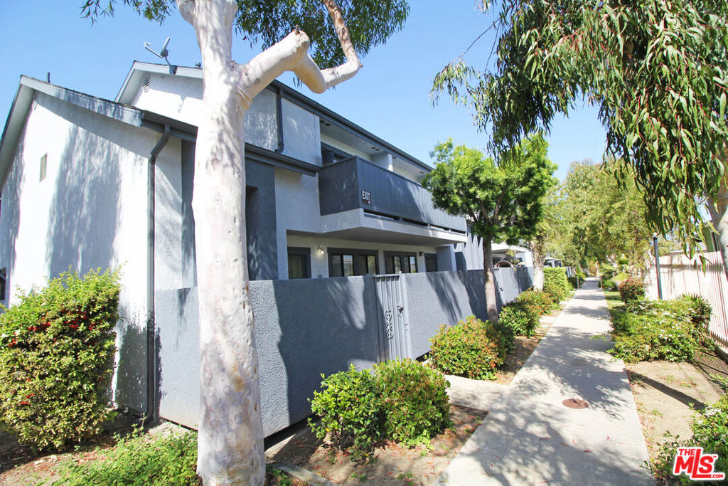 Properties 1 4180 Marlton Avenue 14