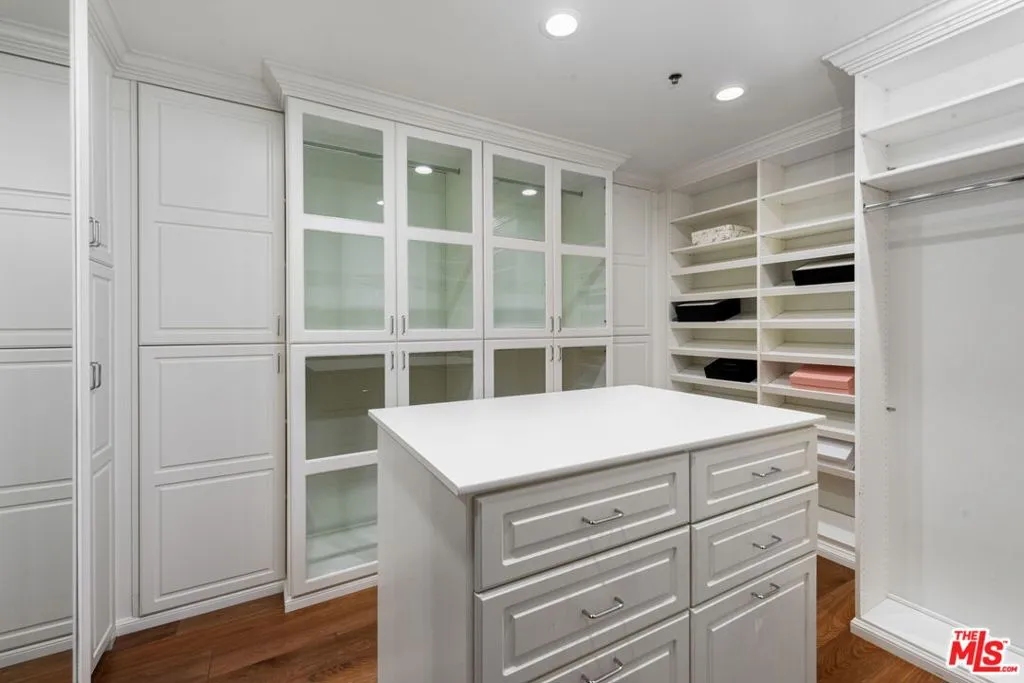 Yorba Linda, California 92886, United States, 7 Bedrooms Bedrooms, ,7 BathroomsBathrooms,Residential,Active,4938