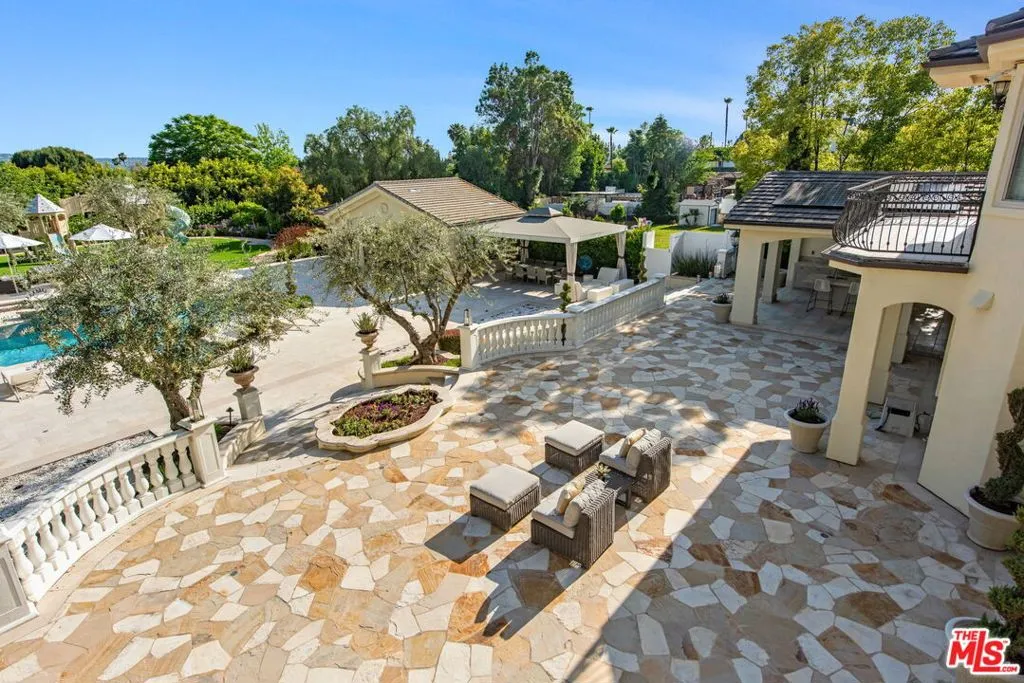 Yorba Linda, California 92886, United States, 7 Bedrooms Bedrooms, ,7 BathroomsBathrooms,Residential,Active,4938