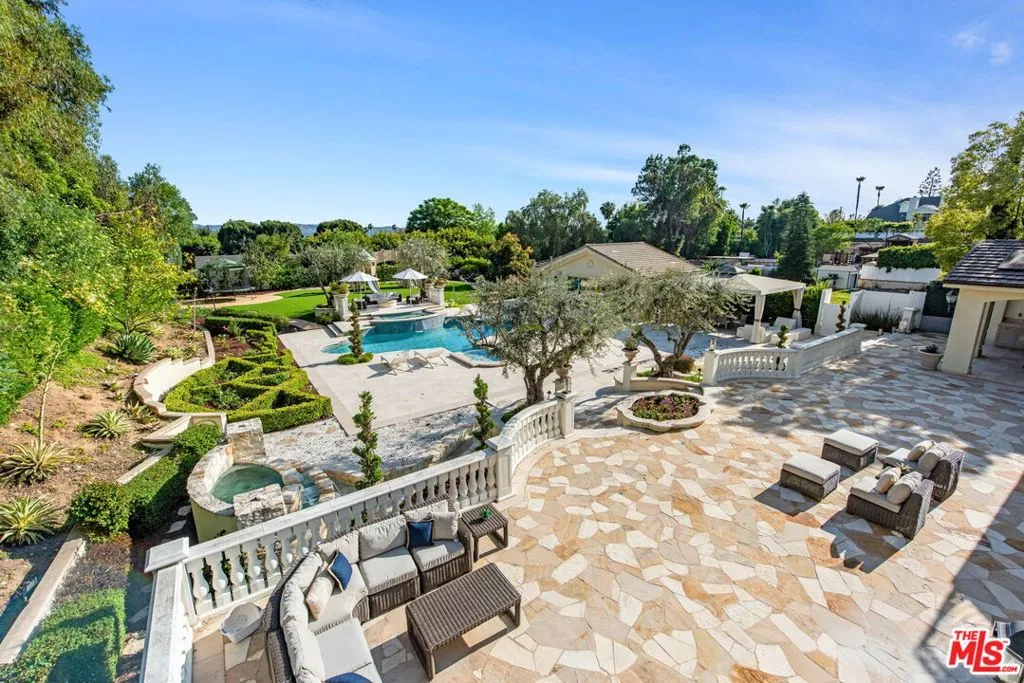 Yorba Linda, California 92886, United States, 7 Bedrooms Bedrooms, ,7 BathroomsBathrooms,Residential,Active,4938
