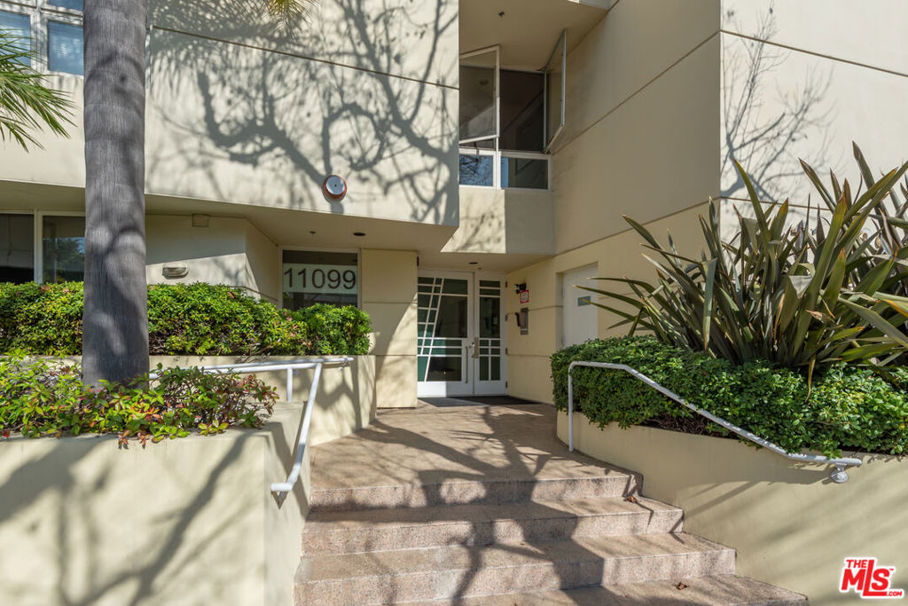 11099 Ophir Drive 303